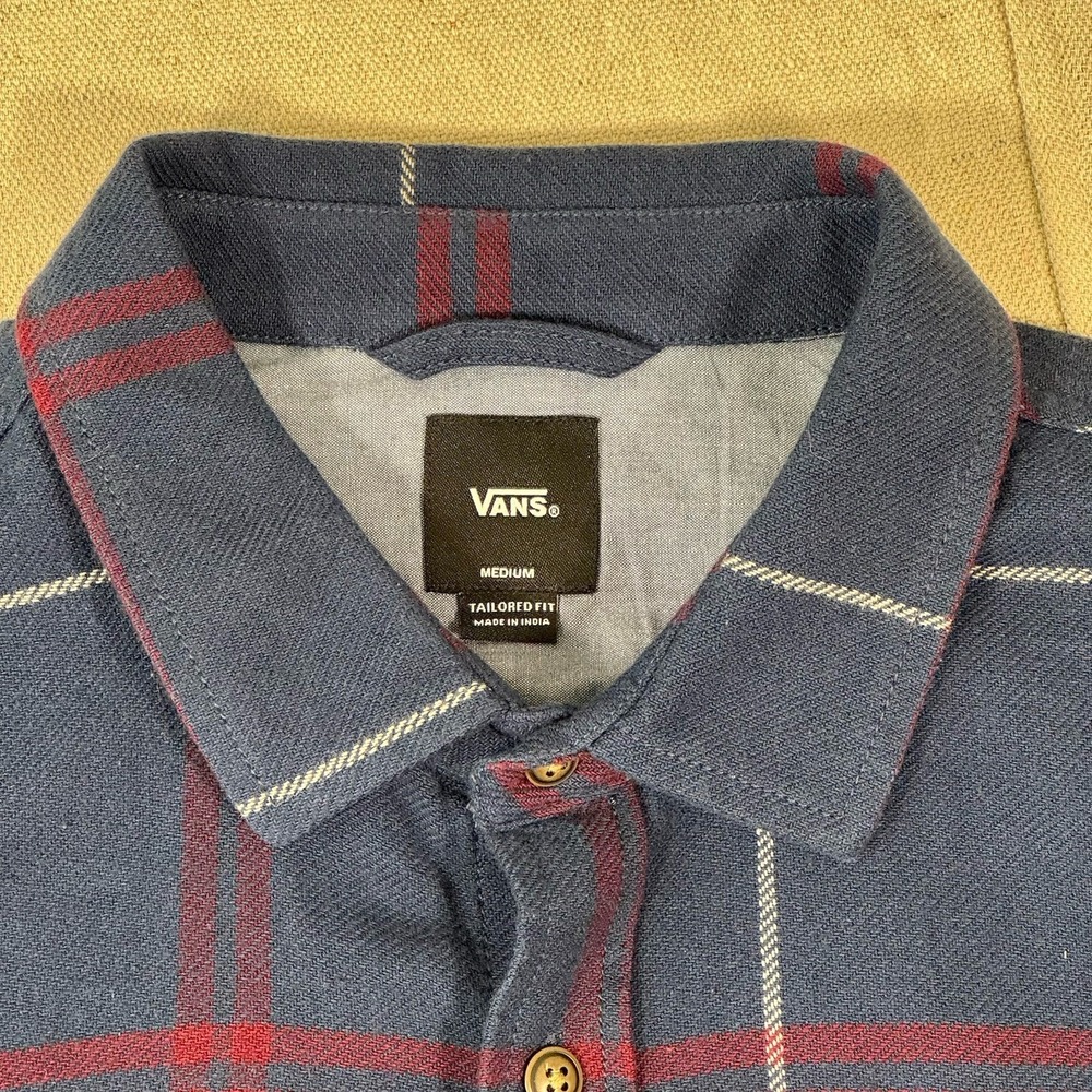 Vans Wayland III Flannel Shirt Medium Tailored Fit Navy Plaid‎ NWT - Picture 4 of 12